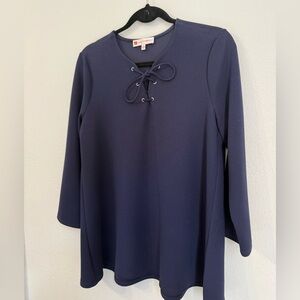 Jude Connally Navy Lace-Up Ponte Tunic size large woman’s top